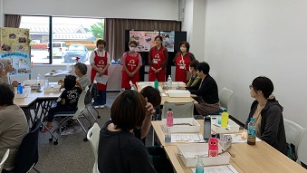 スタッフの紹介