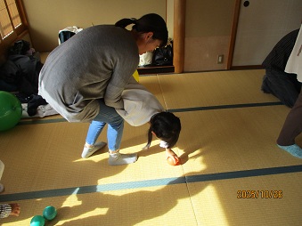 「はたらきもののクレーン車」支える方も大変です😢