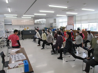 足を伸ばしましょう。