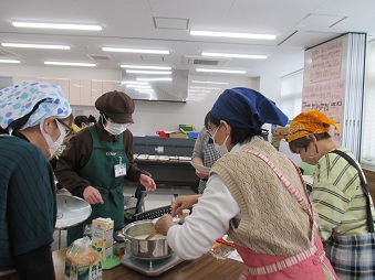 お店の職員も参加しました①
