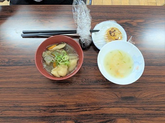 本日の試食品♪戦時中のすいとん、具だくさんすいとん、かぼちゃ餅♪